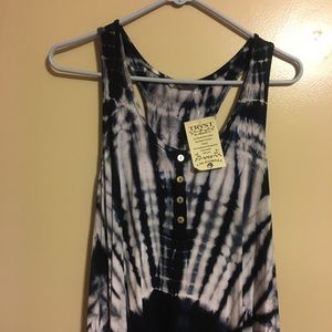 NWT Tryst navy blue tye die tank top with buttons